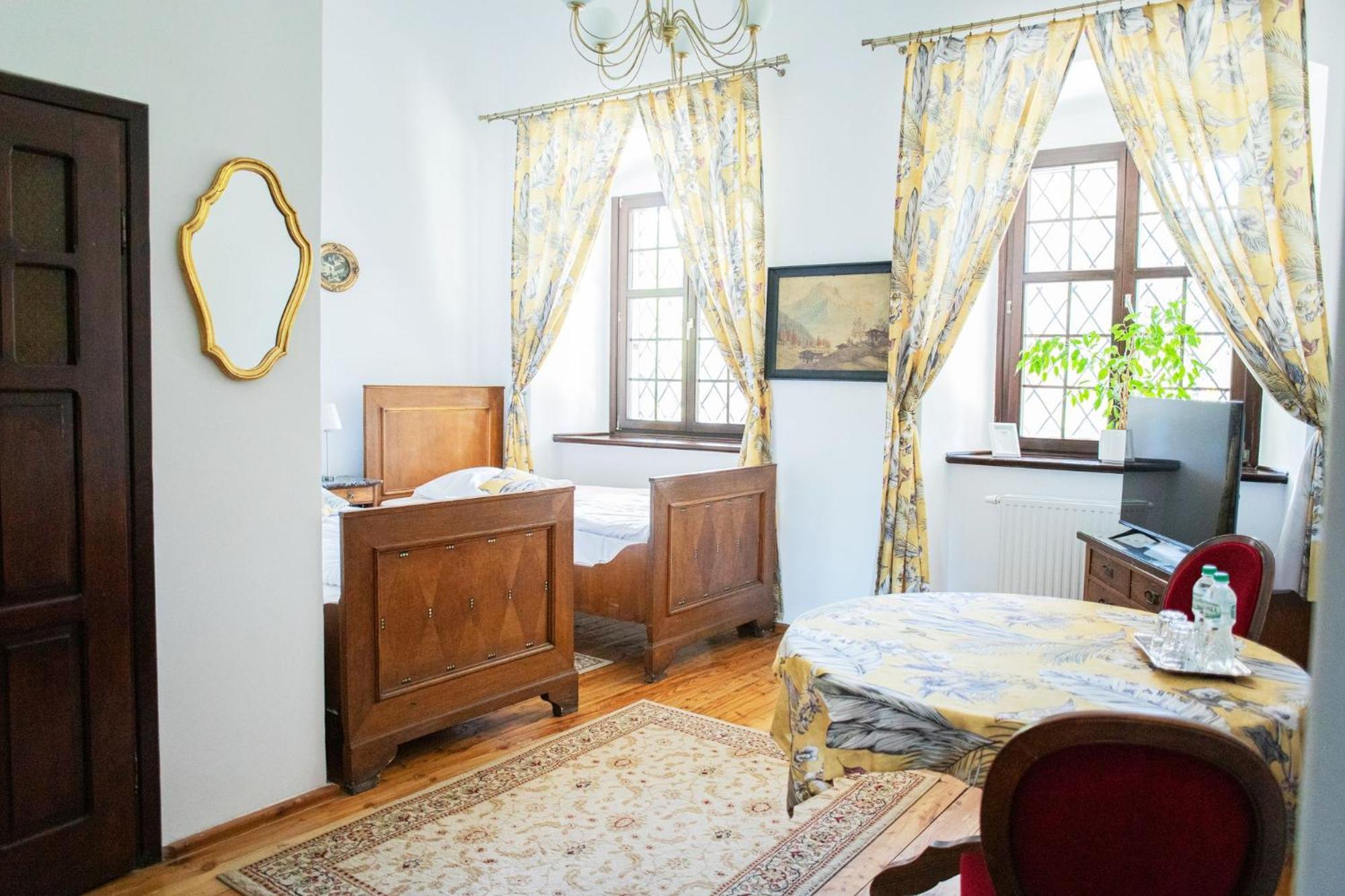 Palac Krobielowice Kąty Wrocławskie Exterior foto