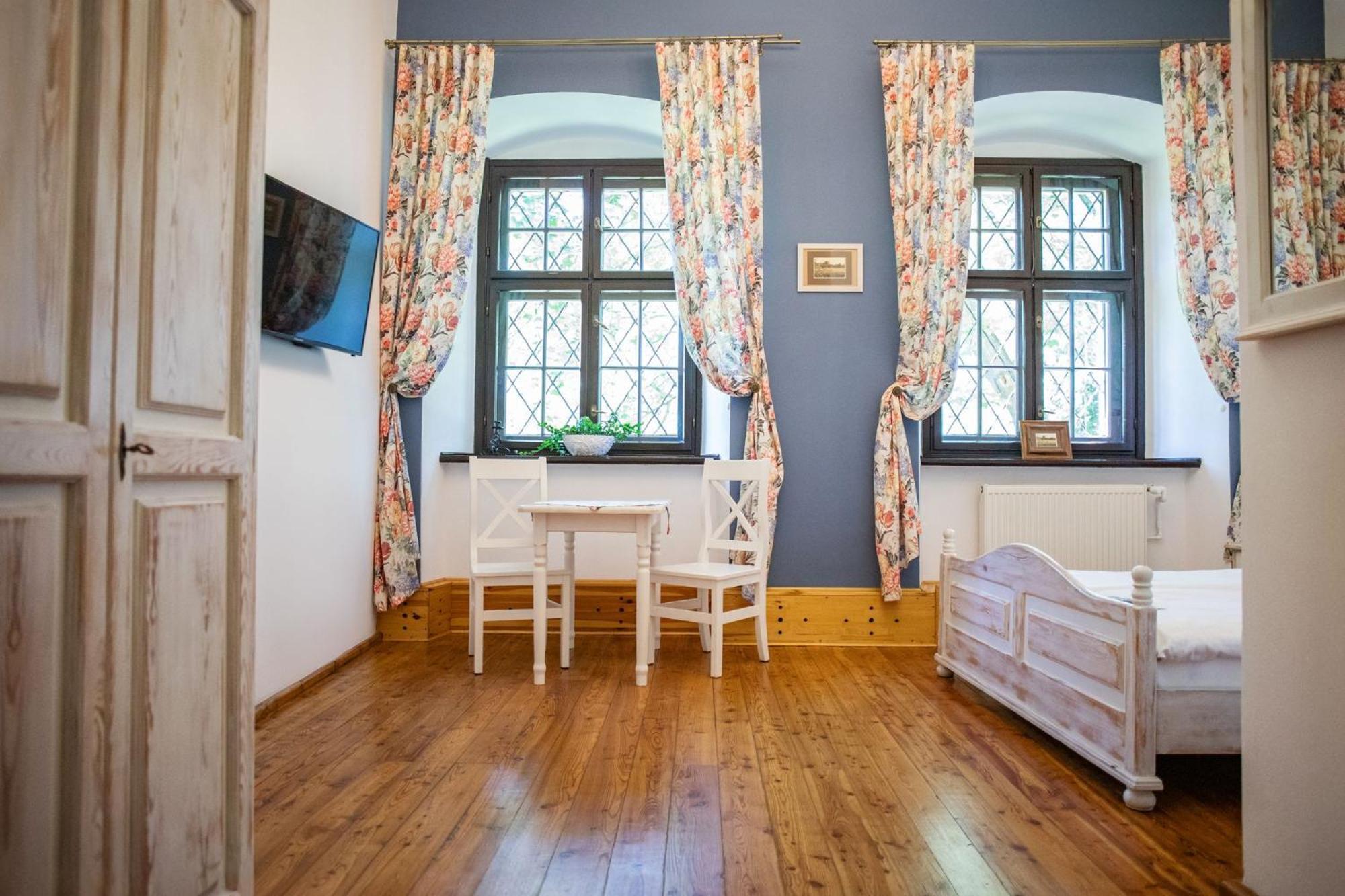 Palac Krobielowice Kąty Wrocławskie Exterior foto